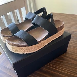 Steve Madden Platform Sandals